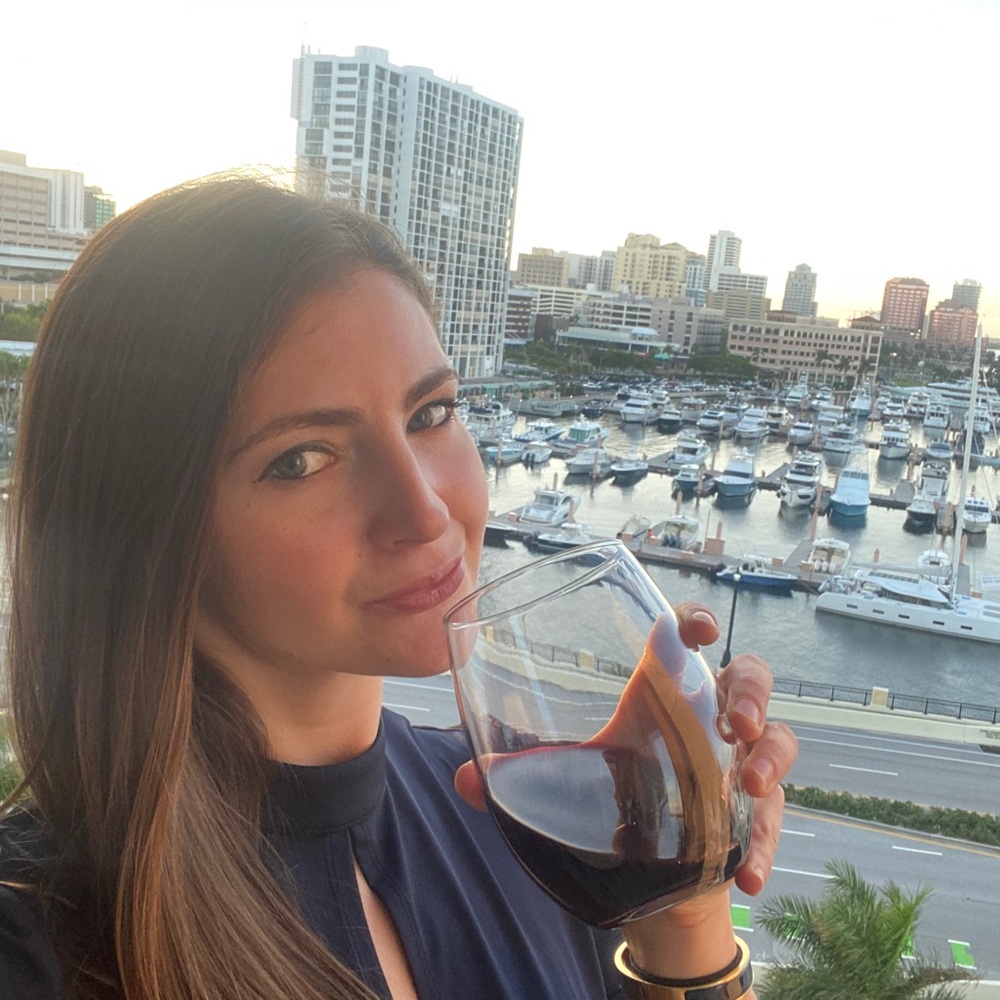 Meet your Posher, Victoria